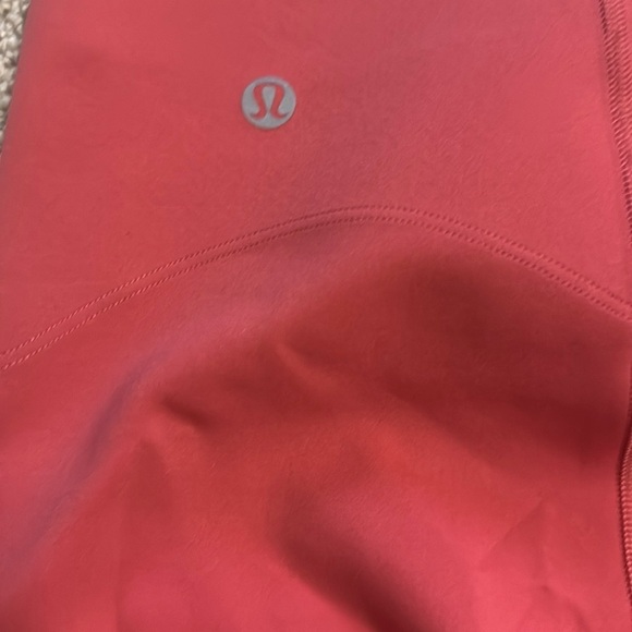 NWT LULULEMON GLOW UP HR TIGHT SIZE 4 -25” - Picture 3 of 4